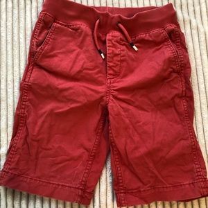 Gap boys shorts. Size youth medium.